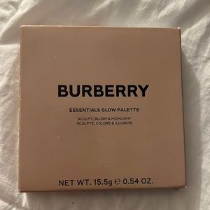 Burberry Essential Glow Palette
